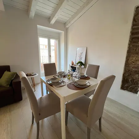 Casa Milu - Vicolo Satiro, Old Town