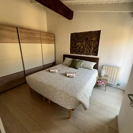 Casa Milu - Vicolo Satiro, Old Town Apartment *