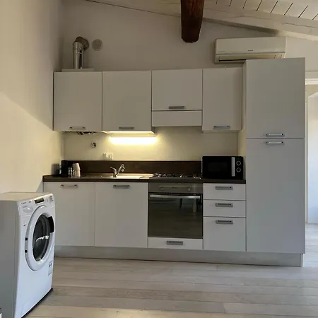 Casa Milu - Vicolo Satiro, Old Town Apartment