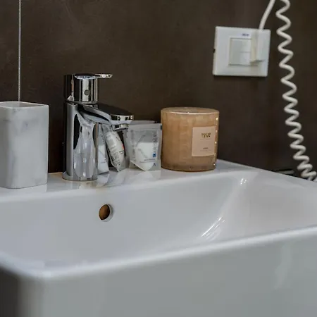 Casa Milu - Vicolo Satiro, Old Town Apartment *