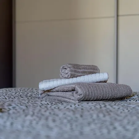Casa Milu - Vicolo Satiro, Old Town Apartment